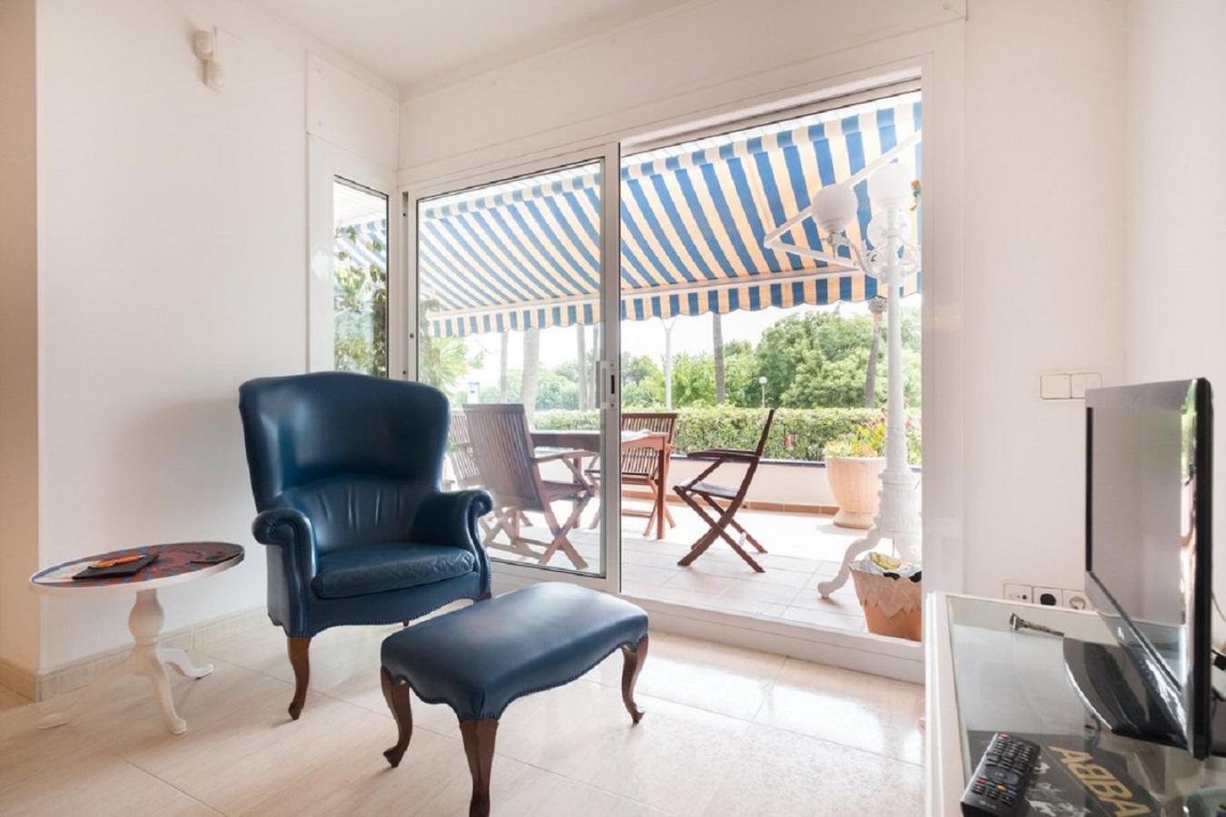 Reitel First Line Ground Floor By Hlclub Agency Apartment Vilanova i la Geltrú Exterior photo